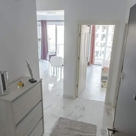 Mamai Nord Apartment Constanta