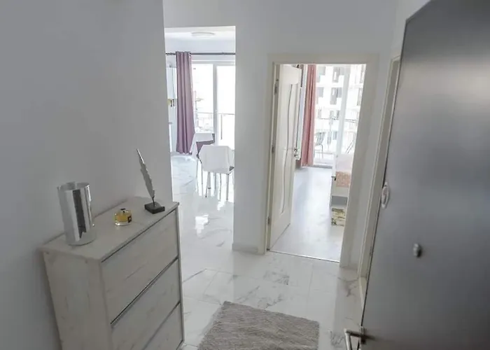 Mamai Nord Apartman Konstanca